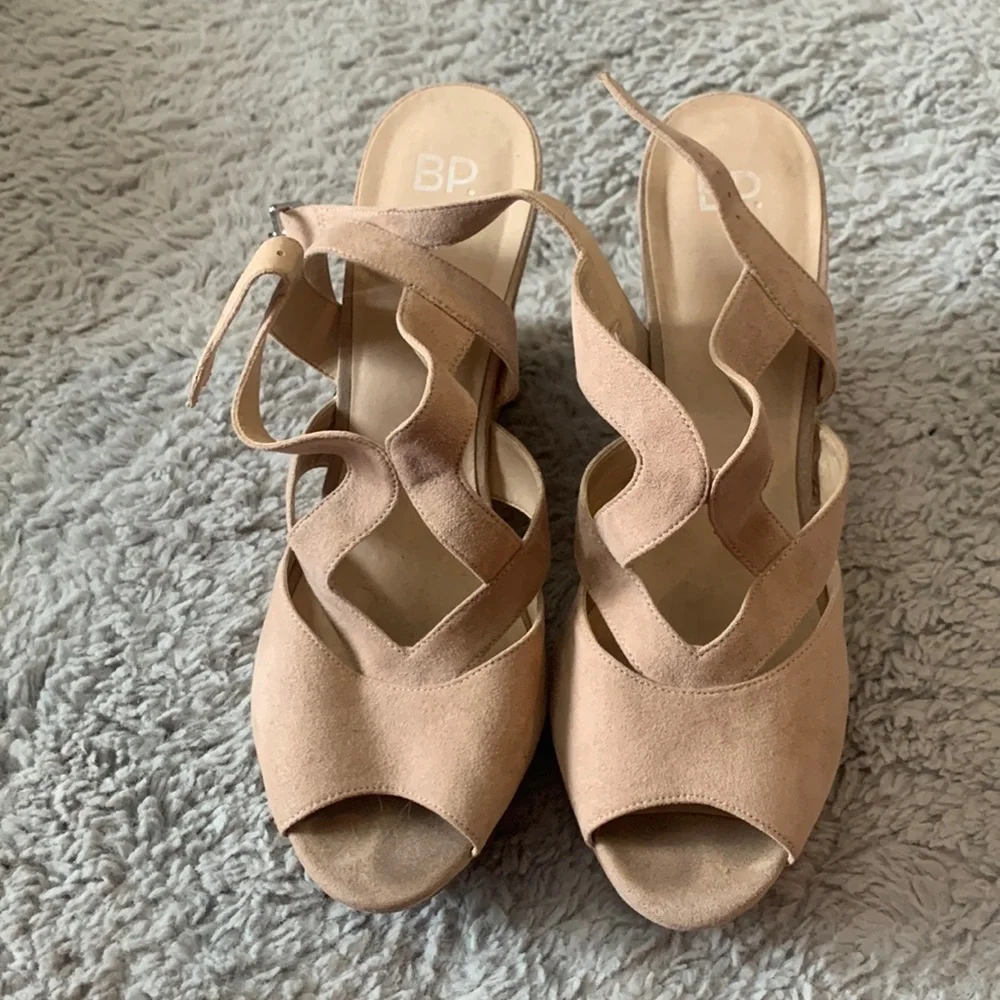BP. Strappy wedges - Picture 1 of 8
